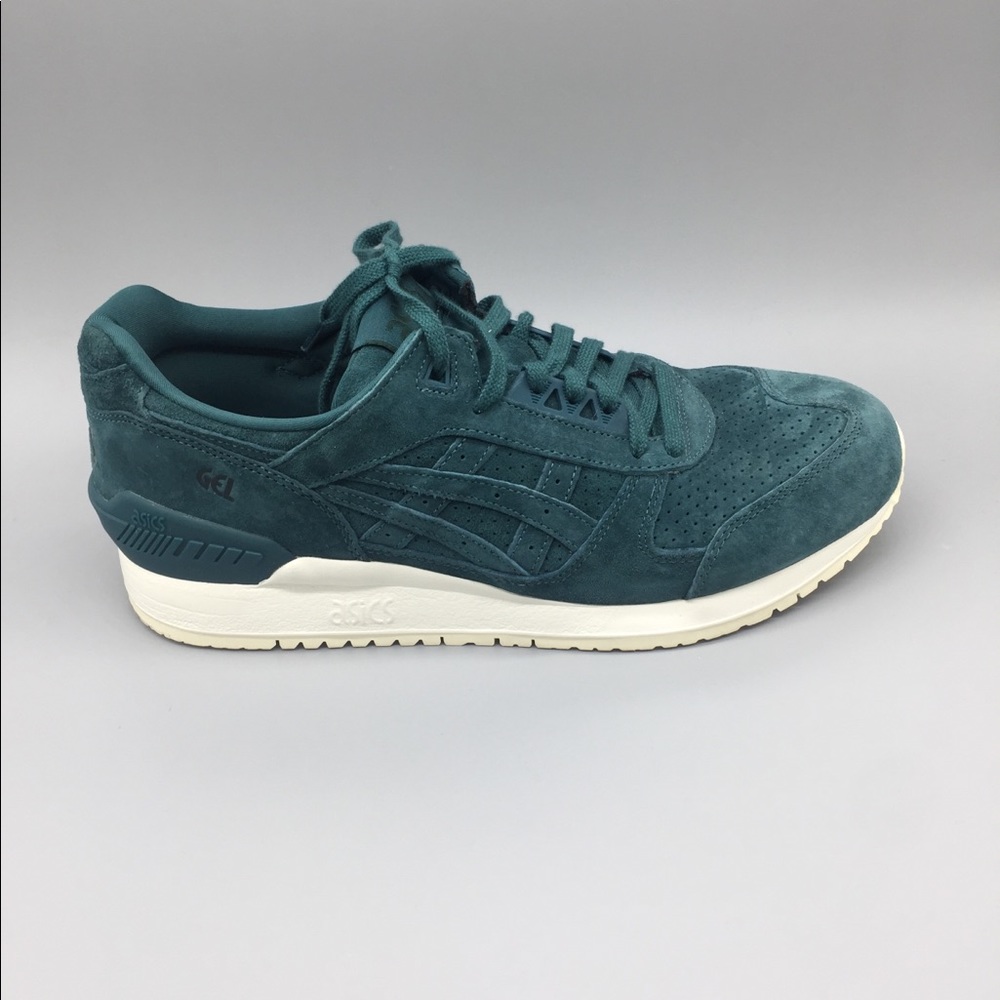 🔥Asics Suede Trainers *NEW*